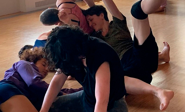 Carn Viva a La irrupció