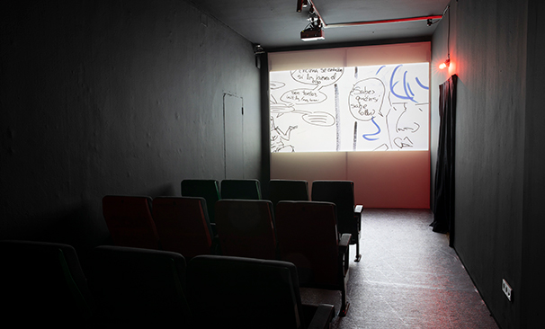 Exposició Ple de forats